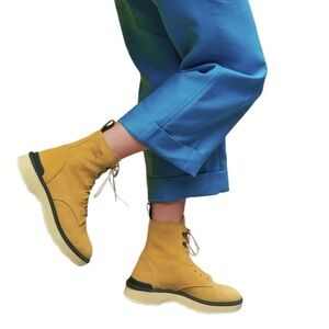 NEW Sorel Hi Line Lace Waterproof Leather Platform Boots size 9.5